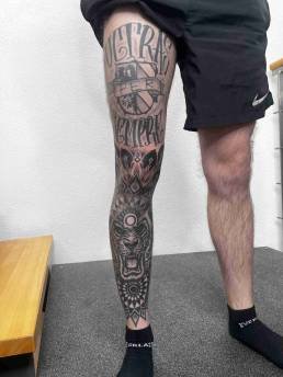 Heartbeat Tattooatelier Schweinfurt, Tattoo, Schädel, Lettering, Tiger