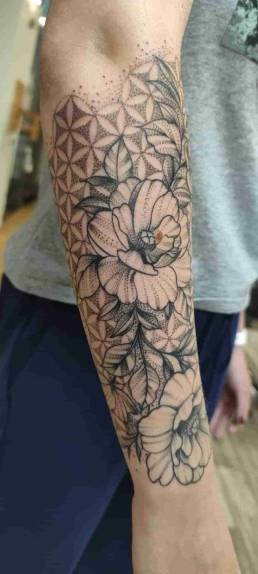 Tattoo Schweinfurt, Heartbeat Tattoo Schweinfurt, Tätowierer Schweinfurt, Tattoo Studio Schweinfurt, Tattoostudio Schweinfurt, Tattoo Würzburg, Tattoo Haßfurt, Tattoo Gerolzhofen, Armtattoo