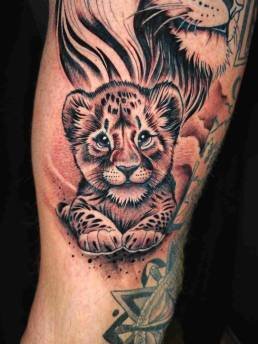 Heartbeat Schweinfurt, Schweinfurt Tattoo, Tattoo Schweinfurt, Schweinfurt Tätowierer, Tattoo stechen lassen Schweinfurt, bestes Tattoo Studio Schweinfurt, Tattoo Termine Schweinfurt, Best Tattoo Artists Schweinfurt, Mandala Tattoo Schweinfurt, Black & Grey Tattoo Schweinfurt, Beste Tattoo Studios in Schweinfurt,