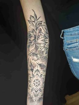 Heartbeat Schweinfurt, Schweinfurt Tattoo, Tattoo Schweinfurt, Schweinfurt Tätowierer, Tattoo stechen lassen Schweinfurt, bestes Tattoo Studio Schweinfurt, Tattoo Termine Schweinfurt, Best Tattoo Artists Schweinfurt, Mandala Tattoo Schweinfurt, Black & Grey Tattoo Schweinfurt, Beste Tattoo Studios in Schweinfurt,