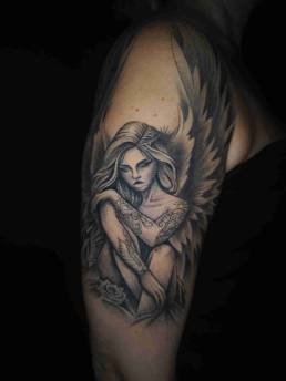 Heartbeat Schweinfurt, Schweinfurt Tattoo, Tattoo Schweinfurt, Schweinfurt Tätowierer, Tattoo stechen lassen Schweinfurt, bestes Tattoo Studio Schweinfurt, Tattoo Termine Schweinfurt, Best Tattoo Artists Schweinfurt, Mandala Tattoo Schweinfurt, Black & Grey Tattoo Schweinfurt, Beste Tattoo Studios in Schweinfurt,