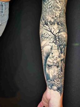 Heartbeat Schweinfurt, Schweinfurt Tattoo, Tattoo Schweinfurt, Schweinfurt Tätowierer, Tattoo stechen lassen Schweinfurt, bestes Tattoo Studio Schweinfurt, Tattoo Termine Schweinfurt, Best Tattoo Artists Schweinfurt, Mandala Tattoo Schweinfurt, Black & Grey Tattoo Schweinfurt, Beste Tattoo Studios in Schweinfurt,