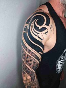 Heartbeat Schweinfurt, Schweinfurt Tattoo, Tattoo Schweinfurt, Schweinfurt Tätowierer, Tattoo stechen lassen Schweinfurt, bestes Tattoo Studio Schweinfurt, Tattoo Termine Schweinfurt, Best Tattoo Artists Schweinfurt, Mandala Tattoo Schweinfurt, Black & Grey Tattoo Schweinfurt, Beste Tattoo Studios in Schweinfurt,