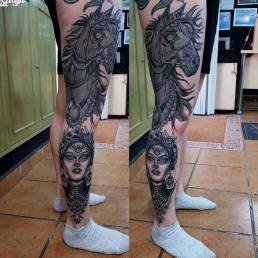 Heartbeat Schweinfurt, Schweinfurt Tattoo, Tattoo Schweinfurt, Schweinfurt Tätowierer, Tattoo stechen lassen Schweinfurt, bestes Tattoo Studio Schweinfurt, Tattoo Termine Schweinfurt, Best Tattoo Artists Schweinfurt, Mandala Tattoo Schweinfurt, Black & Grey Tattoo Schweinfurt, Beste Tattoo Studios in Schweinfurt,