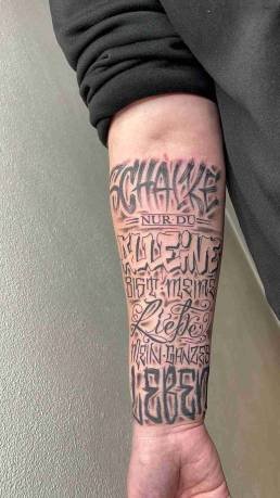 Heartbeat Schweinfurt, Schweinfurt Tattoo, Tattoo Schweinfurt, Schweinfurt Tätowierer, Tattoo stechen lassen Schweinfurt, bestes Tattoo Studio Schweinfurt, Tattoo Termine Schweinfurt, Best Tattoo Artists Schweinfurt, Mandala Tattoo Schweinfurt, Black & Grey Tattoo Schweinfurt, Beste Tattoo Studios in Schweinfurt,