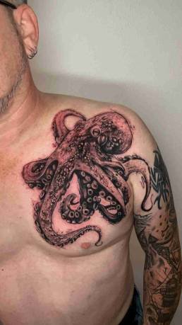 Heartbeat Schweinfurt, Schweinfurt Tattoo, Tattoo Schweinfurt, Schweinfurt Tätowierer, Tattoo stechen lassen Schweinfurt, bestes Tattoo Studio Schweinfurt, Tattoo Termine Schweinfurt, Best Tattoo Artists Schweinfurt, Mandala Tattoo Schweinfurt, Black & Grey Tattoo Schweinfurt, Beste Tattoo Studios in Schweinfurt,